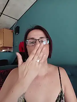 Snapshot of IsisBlake chatting on June 26, 9:41 pm IsisBlake online show from June 26, 9:41 pm