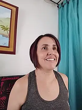 Snapshot of IsisBlake chatting on June 30, 5:58 pm IsisBlake online show from June 30, 5:58 pm