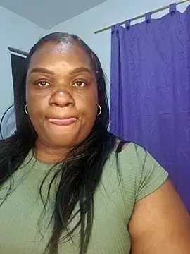 lilybaudyn  online show from October 30, 9:26 pm