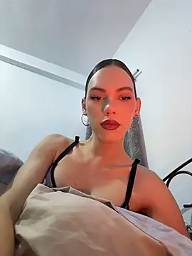 Snapshot of Carlita_cute chatting on July 9, 3:32 am Carlita cute online show from July 9, 3:32 am