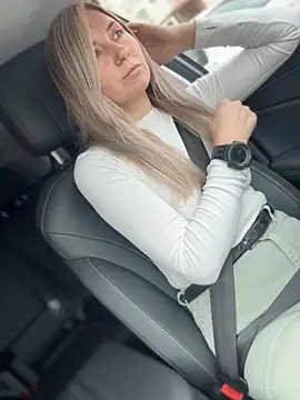 Crazy-Rosa online show from March 5, 7:15 am