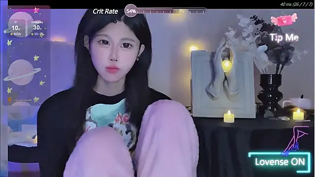 Snapshot of O0_0Q chatting on December 24, 12:44 pm O0 0Q online show from December 24, 12:44 pm