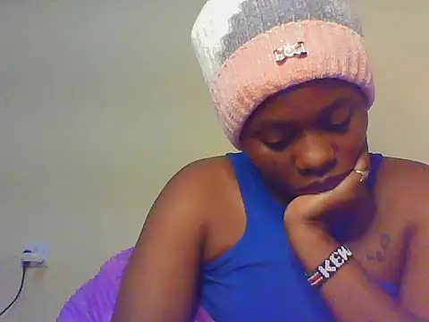 EBONYVANILLA02 online show from November 11, 9:26 pm