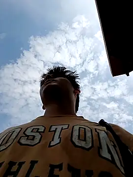  Ottis  online show from March 6, 6:26 pm