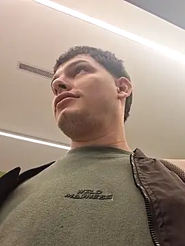  Ottis  online show from February 8, 4:43 pm