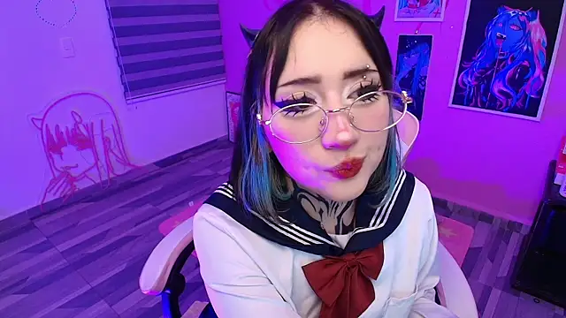 Snapshot of Miwa_violet chatting on June 30, 2:34 am Miwa violet online show from June 30, 2:34 am