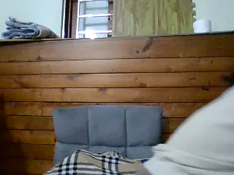 Snapshot of Angela-Eira chatting on February 10, 9:04 pm Angela-Eira online show from February 10, 9:04 pm