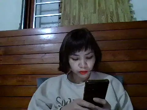 Snapshot of Angela-Eira chatting on February 23, 8:55 pm Angela-Eira online show from February 23, 8:55 pm