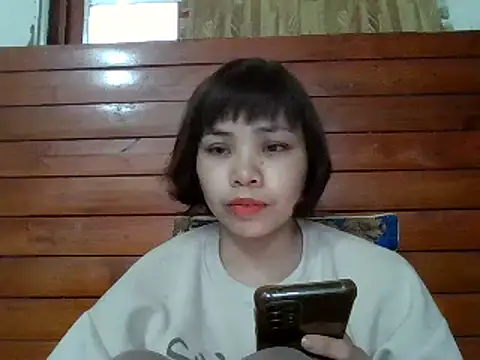Snapshot of Angela-Eira chatting on February 24, 6:16 am Angela-Eira online show from February 24, 6:16 am
