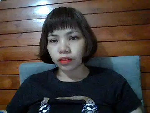 Snapshot of Angela-Eira chatting on February 25, 9:13 pm Angela-Eira online show from February 25, 9:13 pm