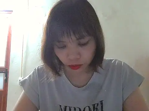 Snapshot of Angela-Eira chatting on September 12, 9:04 pm Angela-Eira online show from September 12, 9:04 pm