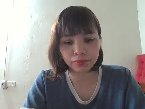 Snapshot of Angela-Eira chatting on October 12, 7:40 am Angela-Eira online show from October 12, 7:40 am