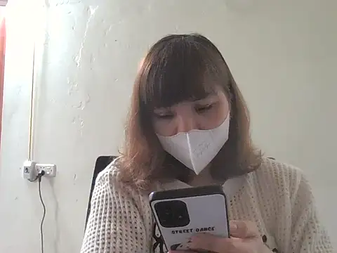 Angela-Eira online show from February 9, 9:02 am