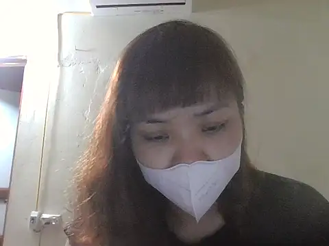 Angela-Eira online show from April 8, 9:15 pm