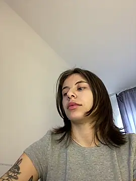 Snapshot of MazzyDoll chatting on March 5, 8:00 am MazzyDoll online show from March 5, 8:00 am