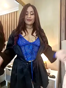 MonicaMoret online show from February 21, 3:21 pm