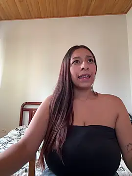 Snapshot of Dahian_XXX chatting on April 13, 8:36 pm Dahian XXX online show from April 13, 8:36 pm