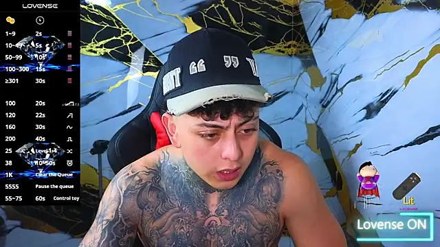 Kevin22 222 online show from February 23, 2:53 am