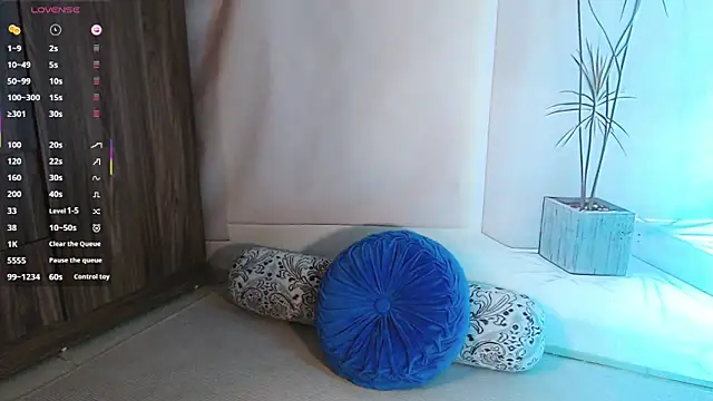 Baby Claraa online show from October 15, 4:56 am