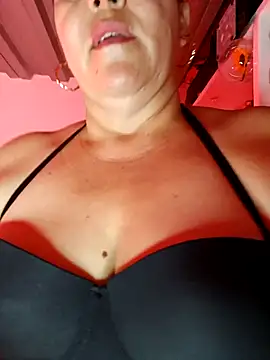 Snapshot of Fulopp15 chatting on November 13, 1:59 am Fulopp15 online show from November 13, 1:59 am