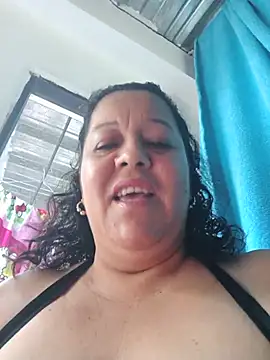 Snapshot of Fulopp15 chatting on June 17, 2:07 pm Fulopp15 online show from June 17, 2:07 pm