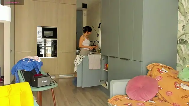 Lilith lutherlow online show from October 4, 11:19 am