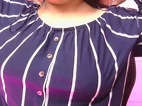 Manpreet cute online show from February 9, 5:28 pm