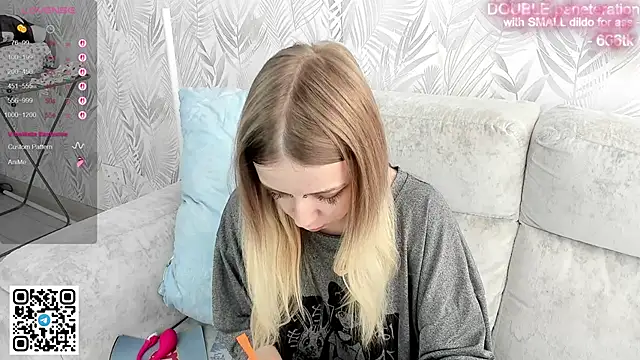 Alice Halle online show from March 11, 10:21 am