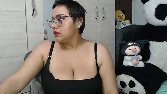 SWEETT CORY online show from December 14, 2:50 am