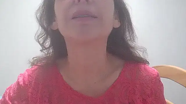 HollyJewel online show from December 6, 10:05 am