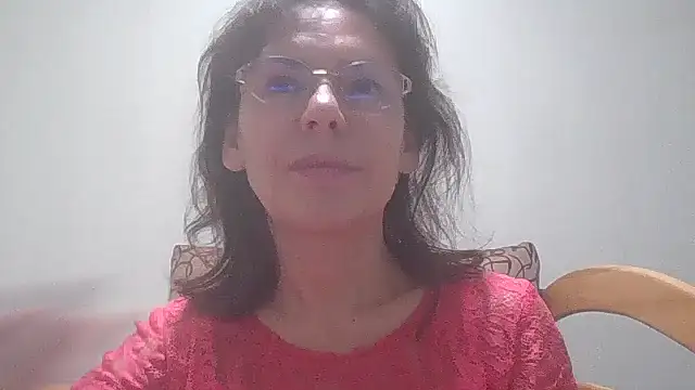 HollyJewel online show from December 17, 6:31 pm