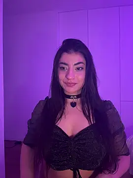 Snapshot of ZoeZayd chatting on February 5, 11:20 pm ZoeZayd online show from February 5, 11:20 pm