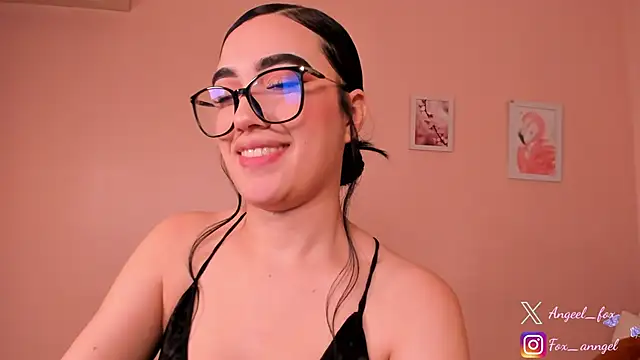 angeel fox online show from May 29, 2:31 am