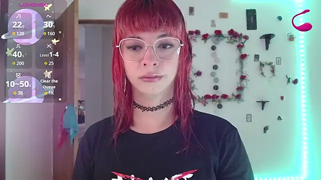 Snapshot of _GalyaX_ chatting on October 1, 1:39 pm GalyaX online show from October 1, 1:39 pm