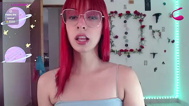 Snapshot of _GalyaX_ chatting on November 28, 5:59 pm GalyaX online show from November 28, 5:59 pm