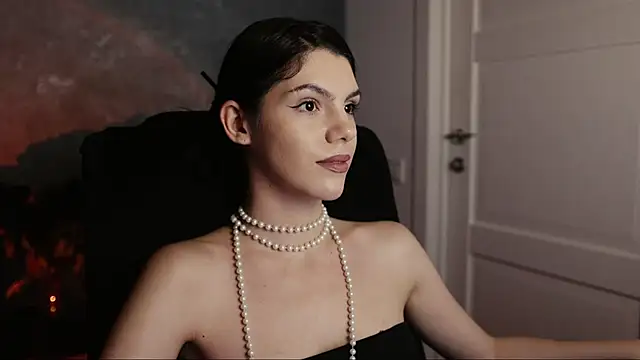 mistress  rochelle online show from March 5, 1:10 am