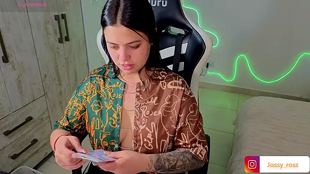 Victoryyy  online show from March 13, 10:38 pm