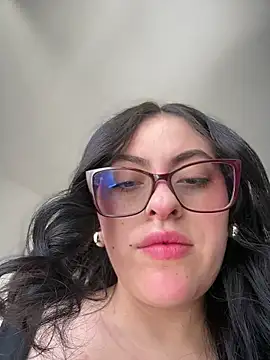 Snapshot of KatteWise chatting on July 16, 4:35 pm KatteWise online show from July 16, 4:35 pm