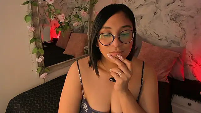 Bella desi  online show from May 27, 2:03 pm