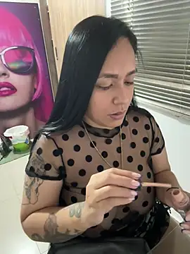 Snapshot of marta201_alfaro chatting on February 28, 5:37 pm marta201 alfaro online show from February 28, 5:37 pm