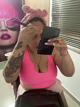 Snapshot of marta201_alfaro chatting on March 3, 6:33 pm marta201 alfaro online show from March 3, 6:33 pm