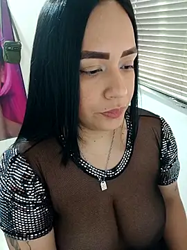 Snapshot of marta201_alfaro chatting on October 31, 11:33 am marta201 alfaro online show from October 31, 11:33 am