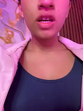 Snapshot of Dalia_asad chatting on June 3, 7:41 pm Dalia asad online show from June 3, 7:41 pm