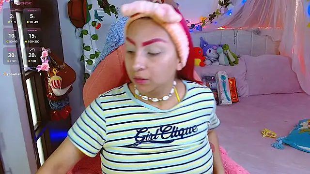 Snapshot of Littlerouse_ chatting on June 11, 8:29 pm Littlerouse online show from June 11, 8:29 pm