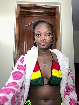 Queen Arnah254 online show from May 7, 9:58 am