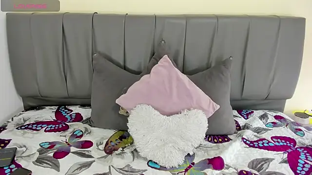 Cherllynn online show from November 27, 3:58 pm