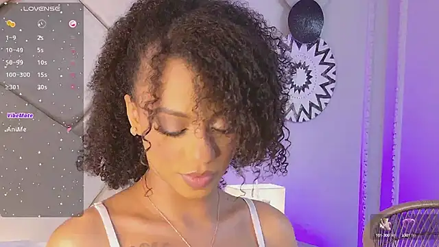 Snapshot of Nahomi_King chatting on March 20, 1:04 pm Nahomi King online show from March 20, 1:04 pm