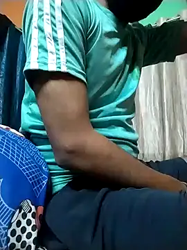 Snapshot of ALWAYSHORNYDADDY chatting on February 23, 11:55 am ALWAYSHORNYDADDY online show from February 23, 11:55 am