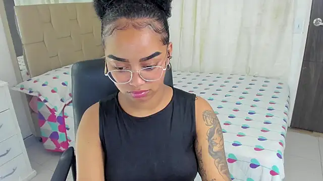 gretell evans online show from December 7, 2:13 pm