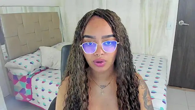 gretell evans online show from December 11, 4:53 pm